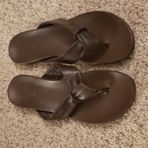 Bass-Addison Women's slides size 8M